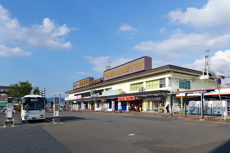 一ノ関駅の駅舎と駅前